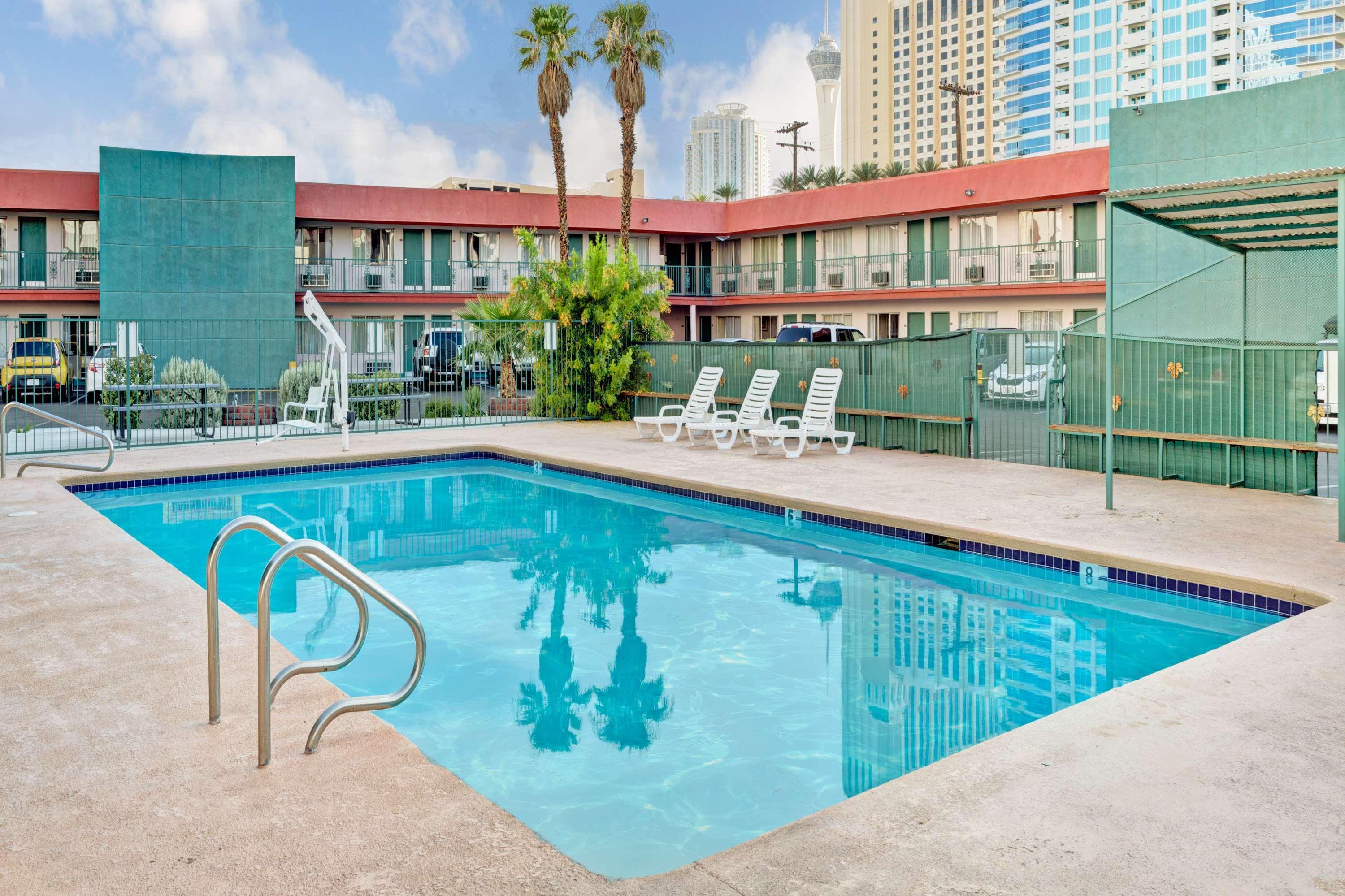 Travelodge by Wyndham Las Vegas Eksteriør billede